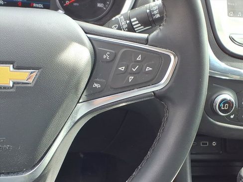 Used 2024 Chevrolet Equinox LT w/ LPO, Floor Liner Package image 18