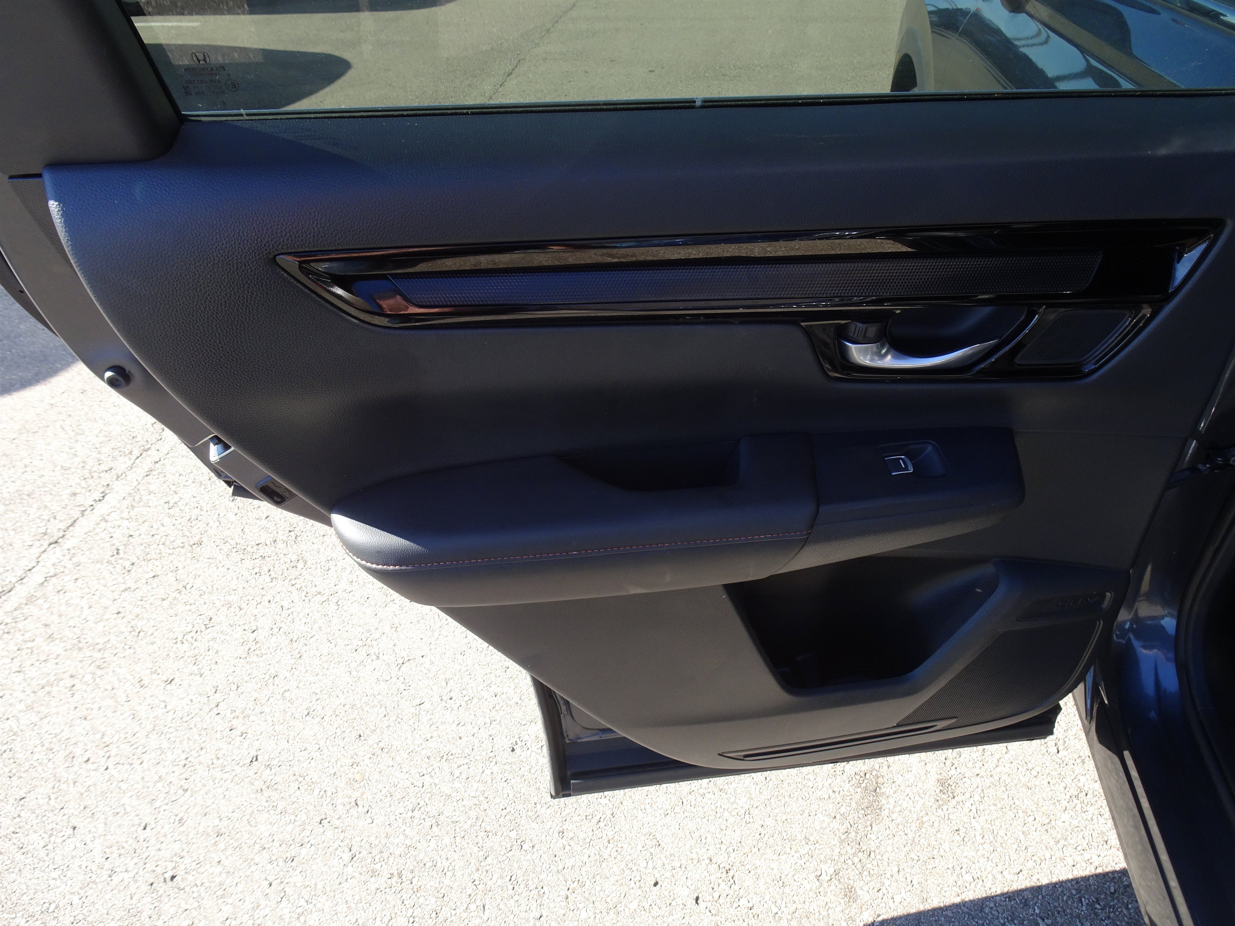 Used 2024 Honda CR-V Sport Touring image 16
