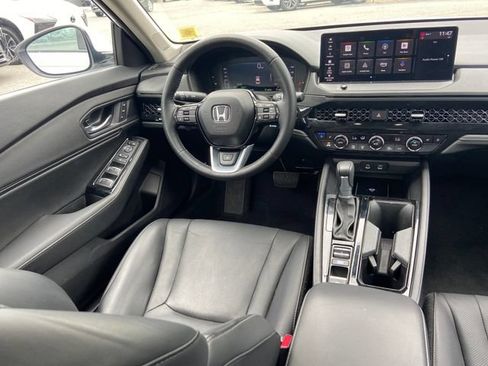 Used 2025 Honda Accord Touring image 15