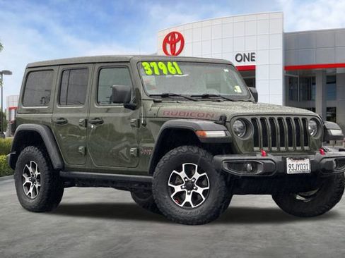 Used 2021 Jeep Wrangler Unlimited Rubicon image 2