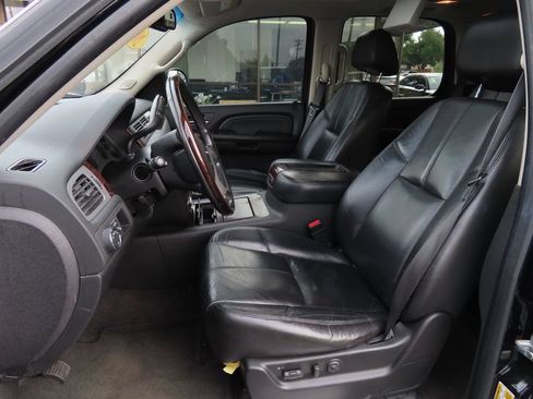 Used 2008 GMC Yukon Denali AWD/4WD image 14