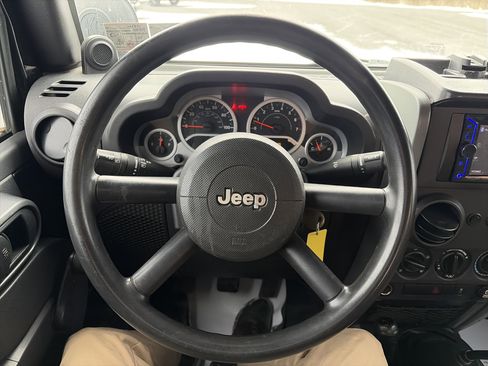 Used 2010 Jeep Wrangler Sport image 12