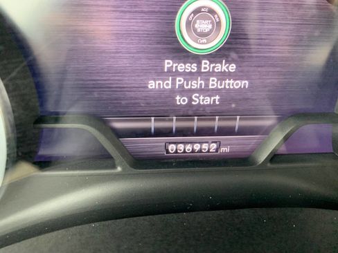 Used 2022 RAM 1500 Big Horn AWD/4WD image 14