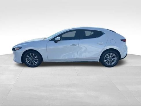 Used 2021 MAZDA MAZDA3 s image 4