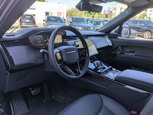 New 2026 Land Rover Range Rover Sport Dynamic SE AWD/4WD image 15