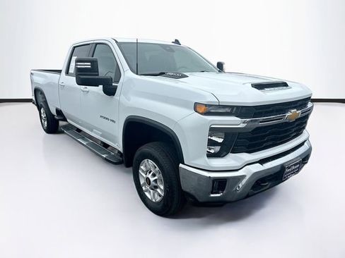 Used 2025 Chevrolet Silverado 2500 LT w/ Convenience Package image 1