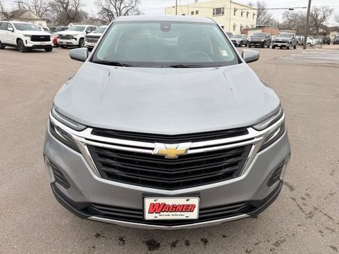 Used 2023 Chevrolet Equinox LT image 8