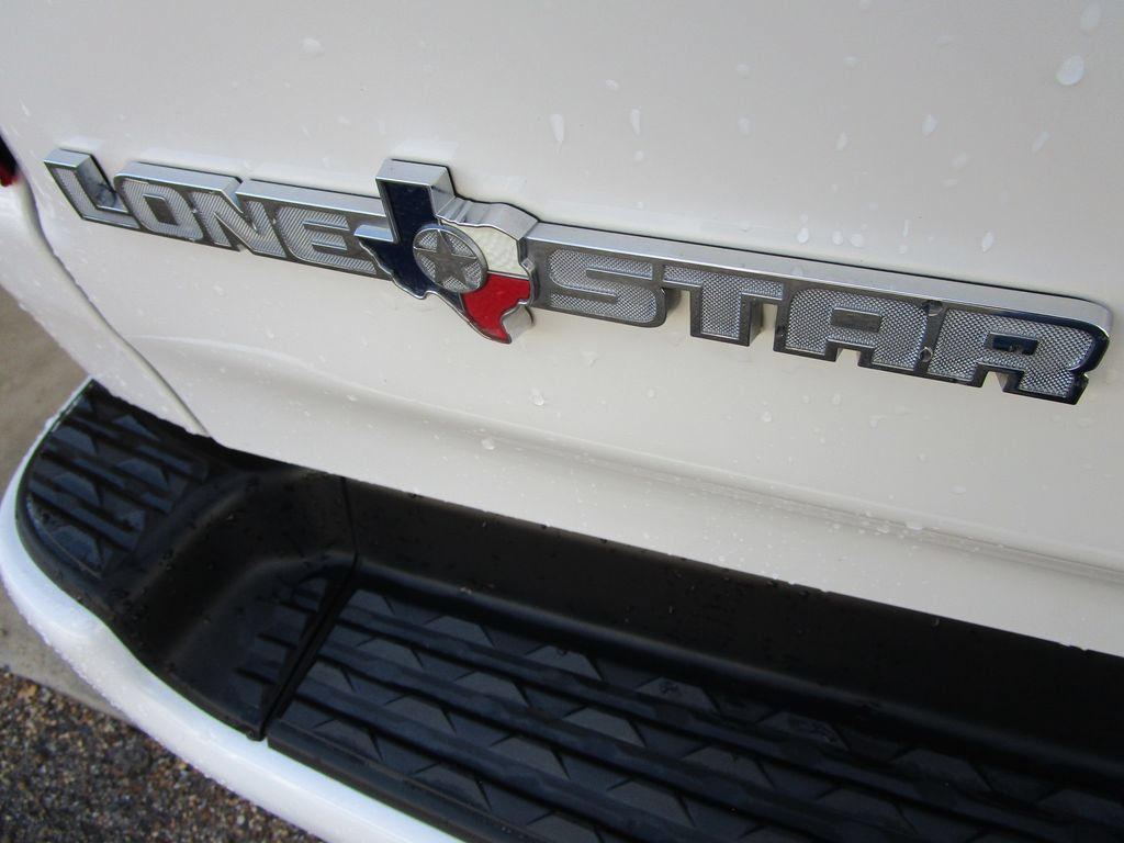 Used 2023 RAM 1500 Lone Star AWD/4WD image 17