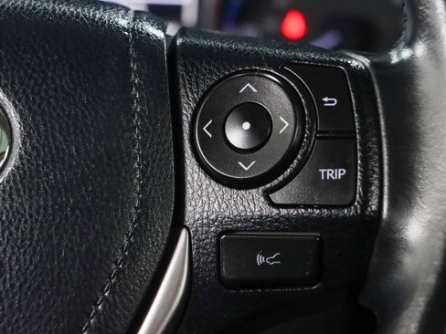 Used 2018 Toyota RAV4 Limited FWD image 14