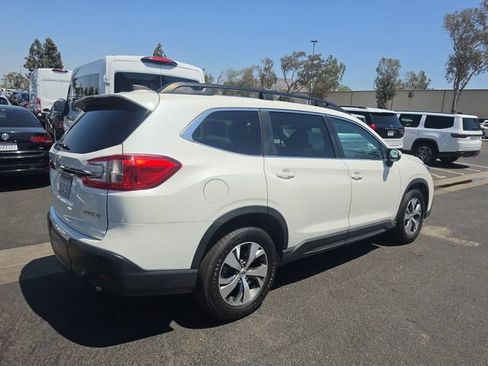Used 2023 Subaru Ascent Premium w/ Convenience Package AWD/4WD image 3