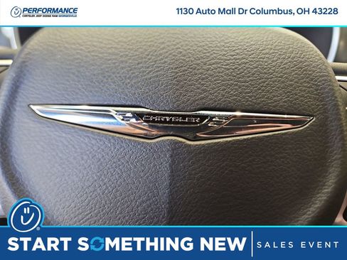 New 2025 Chrysler Pacifica Select w/ Fav Edition Package image 20