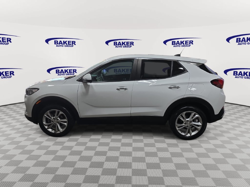 Used 2023 Buick Encore GX Preferred w/ Cold Weather Comfort Package AWD/4WD image 8