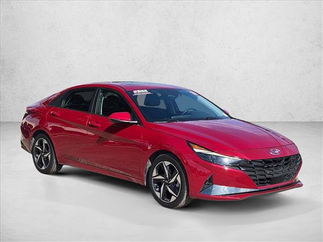Used 2022 Hyundai Elantra Limited FWD image 3