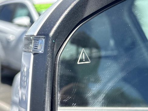 Used 2025 Hyundai Santa Fe SEL image 24