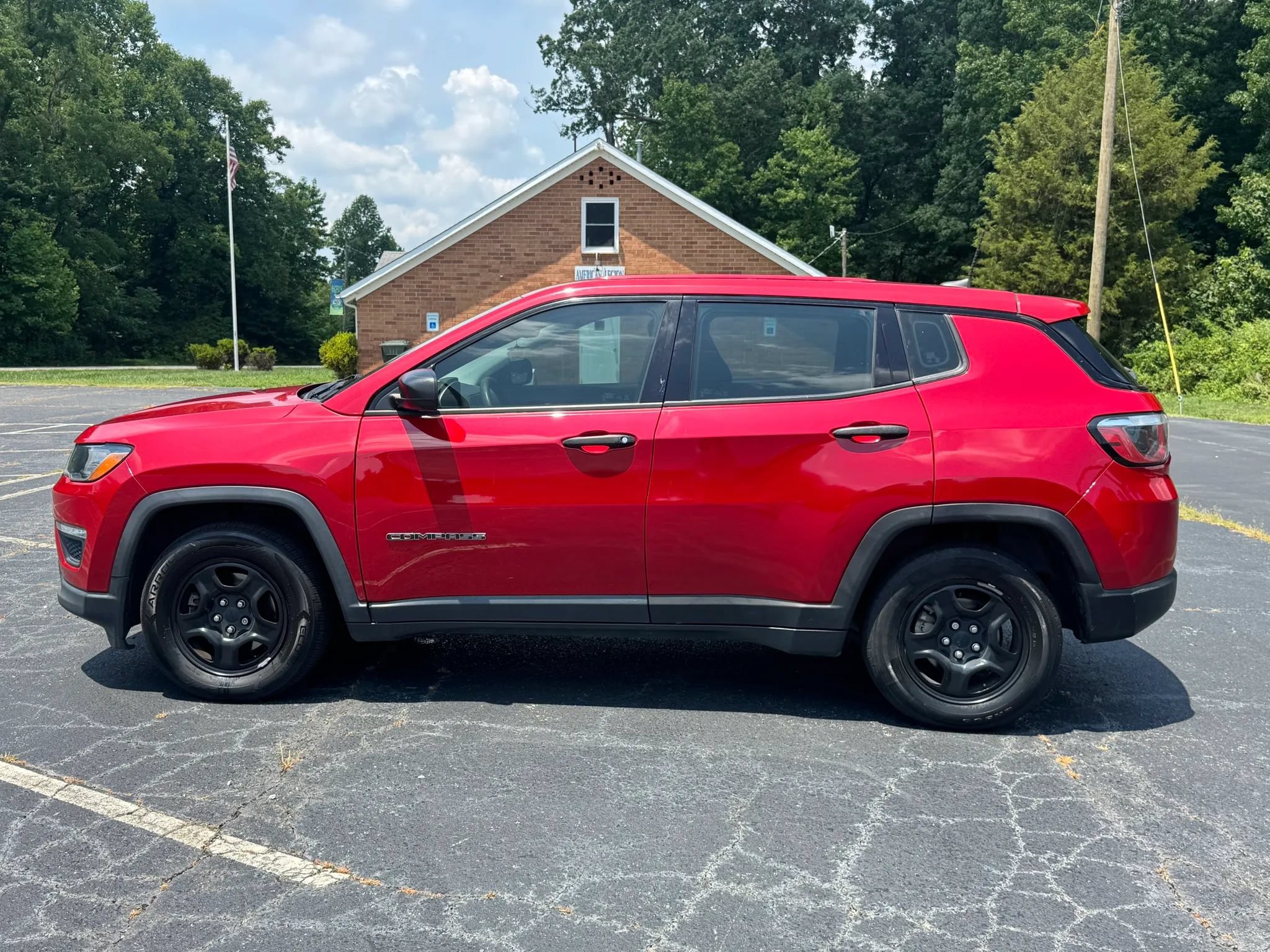 Used 2020 Jeep Compass Sport FWD image 4