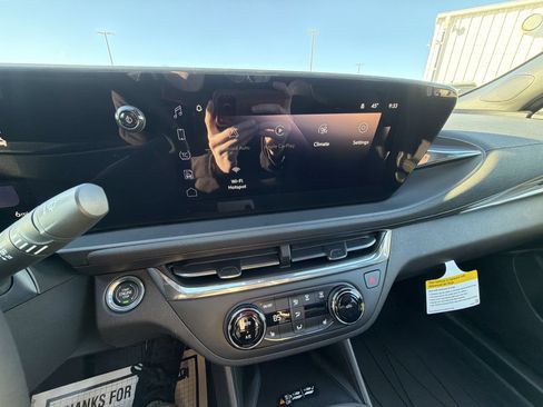 New 2026 Buick Envista Sport Touring w/ Convenience I Package FWD image 13