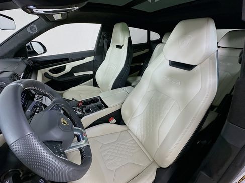 Used 2024 Lamborghini Urus S AWD/4WD image 36