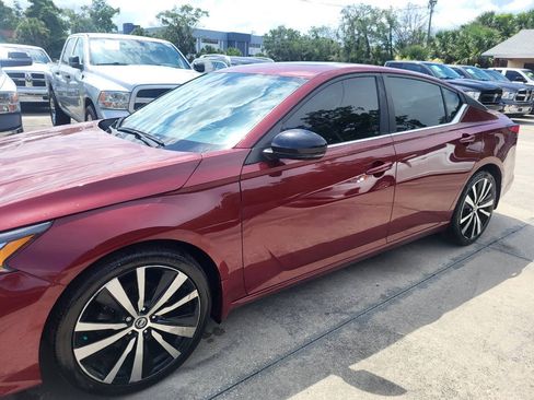 Used 2021 Nissan Altima 2.5 SR w/ SR Premium Package FWD image 51