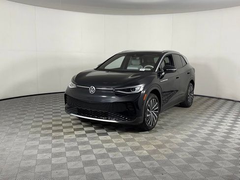 Used 2023 Volkswagen ID.4 Pro S Plus AWD/4WD image 10