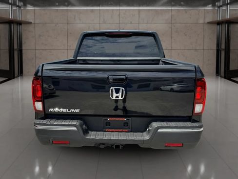Used 2017 Honda Ridgeline Sport image 4