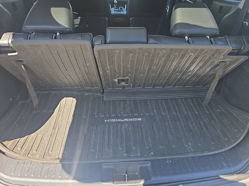 Used 2020 Toyota Highlander Platinum AWD/4WD image 10