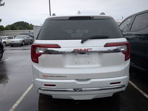 Certified 2023 GMC Acadia Denali w/ Denali Ultimate Package FWD image 7