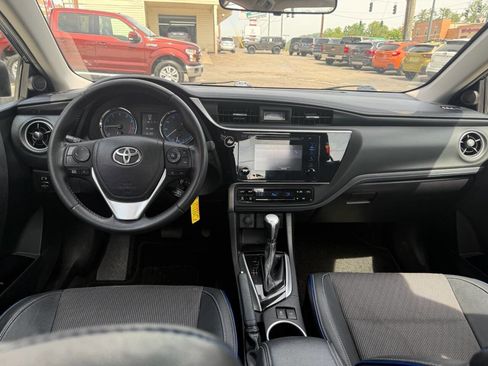 Used 2019 Toyota Corolla SE FWD image 9