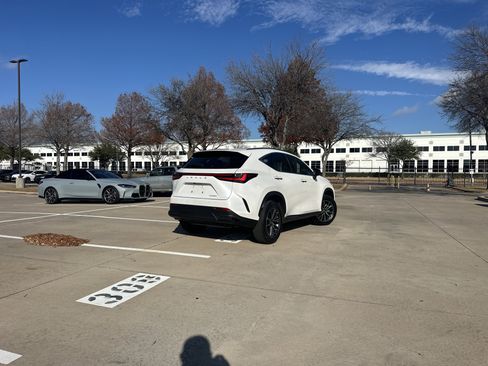 Used 2024 Lexus NX 250 FWD w/ Premium Package image 2