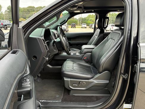 Used 2019 Ford Expedition Limited w/ Special Edition Package RWD image 14