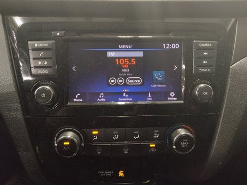 Used 2021 Nissan Rogue Sport S FWD image 25