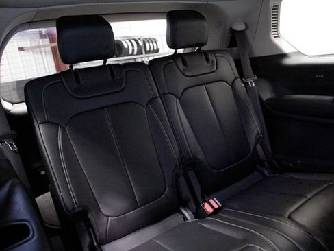 Used 2022 Jeep Grand Cherokee L Limited image 20