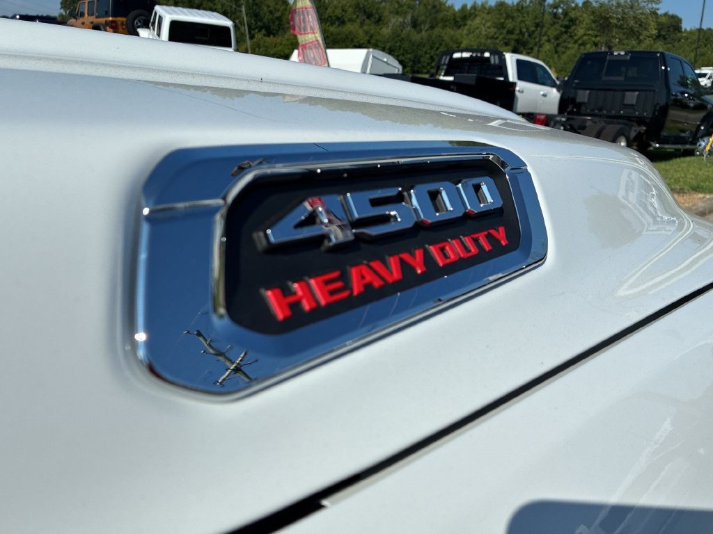 New 2026 RAM 4500 Tradesman AWD/4WD image 29