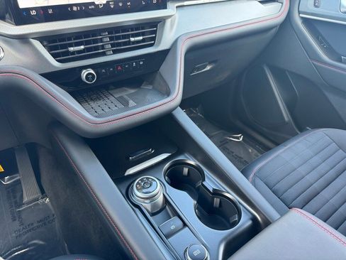 New 2025 Ford Explorer ST-Line w/ Premium Package image 21