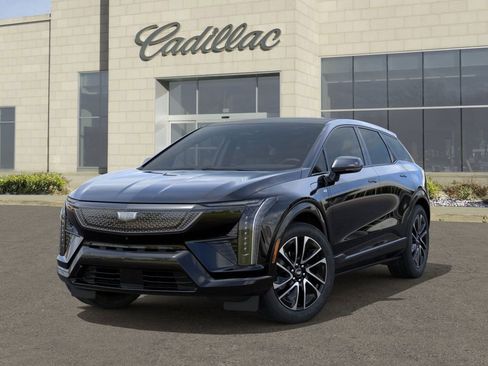 New 2026 Cadillac Optiq Sport 1 w/ LPO, Floor Liner Package image 6