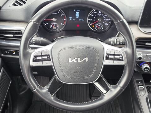 Used 2022 Kia Telluride EX w/ EX Premium Package FWD image 17