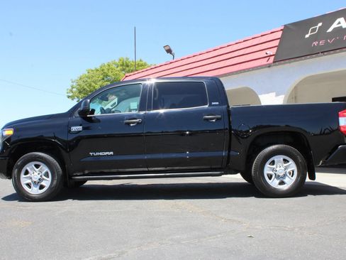 Used 2021 Toyota Tundra SR5 AWD/4WD image 39