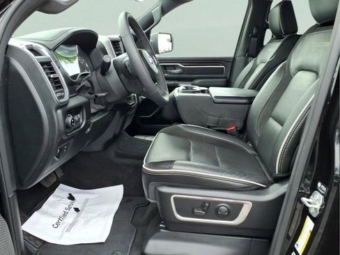 Used 2025 RAM 1500 Laramie AWD/4WD image 19