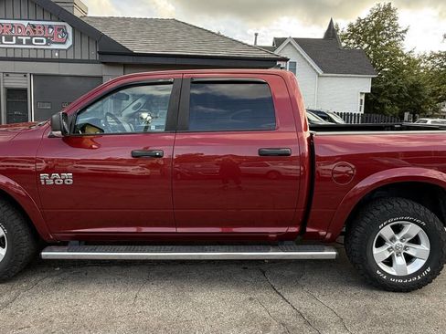 Used 2015 RAM 1500 Outdoorsman image 16