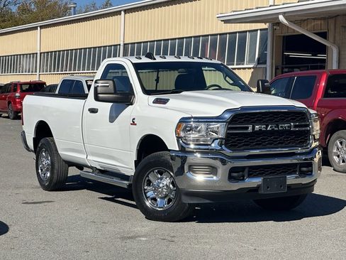 Used 2023 RAM 3500 Tradesman image 35