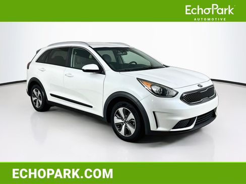 Used 2018 Kia Niro LX FWD image 1