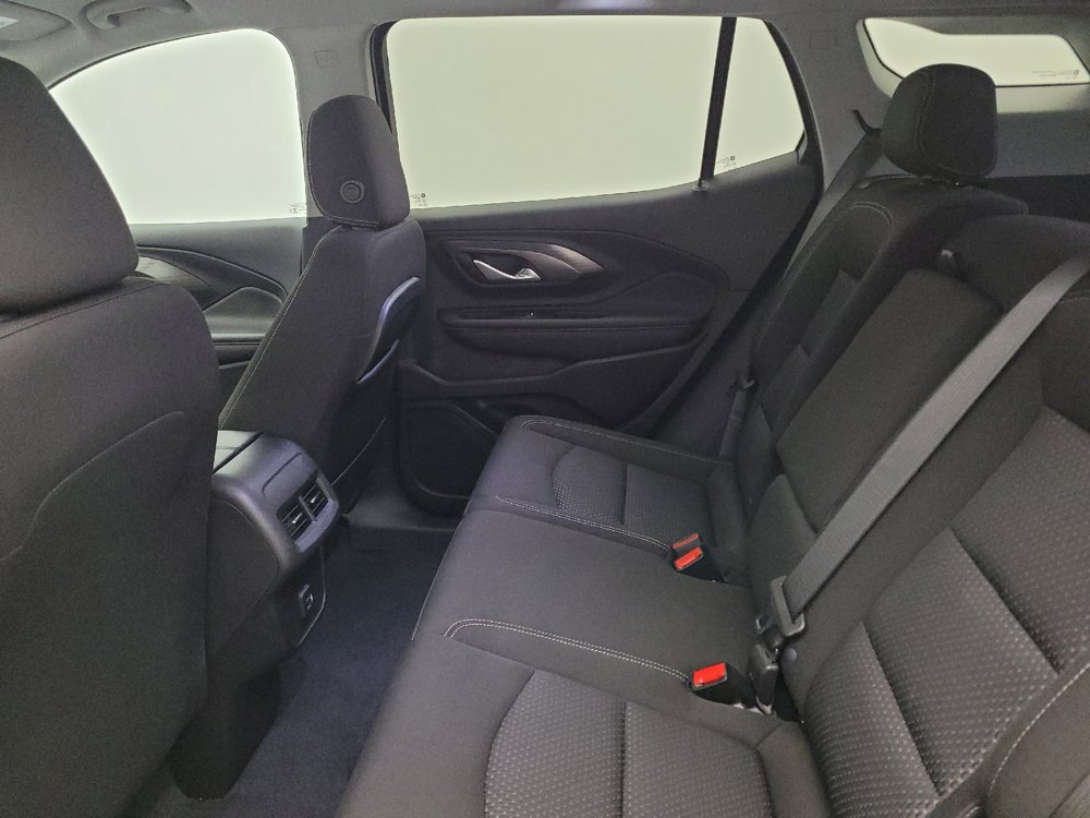 Used 2022 GMC Terrain SLE AWD/4WD image 18
