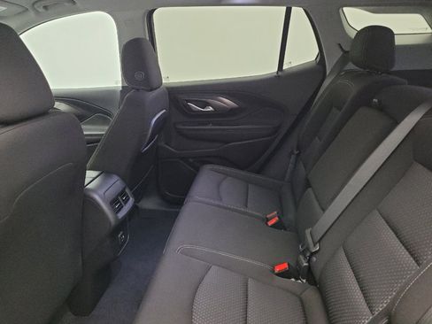 Used 2022 GMC Terrain SLE AWD/4WD image 18