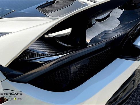 Used 2018 McLaren 720S Performance image 23