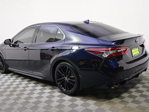 Used 2022 Toyota Camry XSE w/ Cold Weather Package FWD image 3