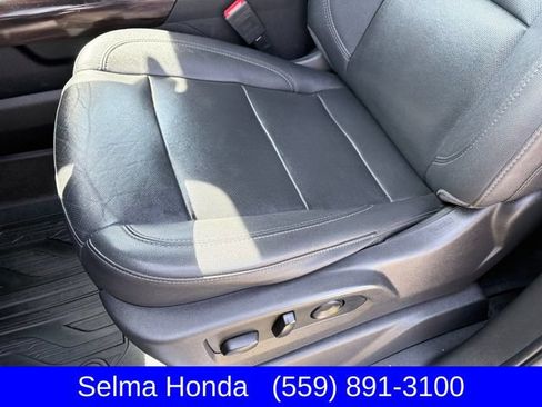 Used 2023 GMC Sierra 1500 SLT w/ SLT Premium Package AWD/4WD image 10