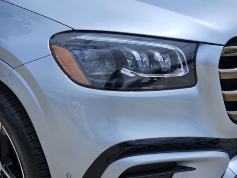 Certified 2026 Mercedes-Benz GLS 450 4MATIC image 26