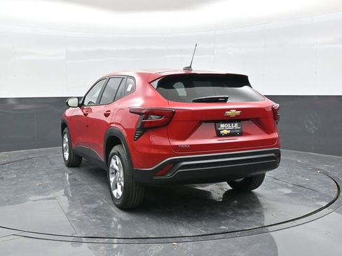 New 2026 Chevrolet Trax LS w/ LS Convenience Package image 5