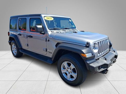 Used 2021 Jeep Wrangler Unlimited Sport AWD/4WD image 4