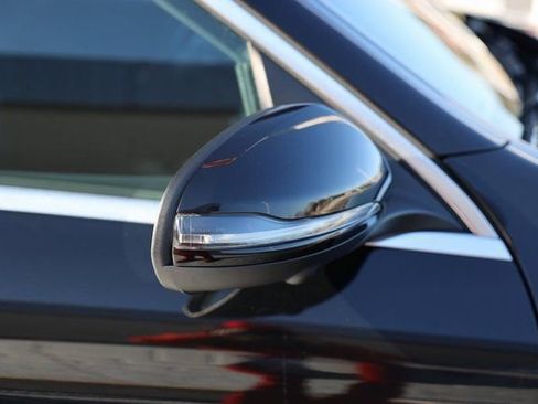 Used 2022 Mercedes-Benz GLC 300 4MATIC image 8