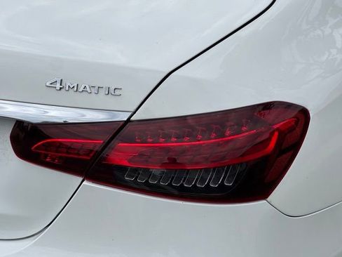Used 2021 Mercedes-Benz E 350 4MATIC Sedan w/ Premium Package image 9